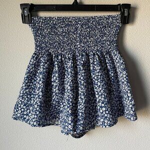 Shein Blue and White Floral Flowy Shorts - Size S